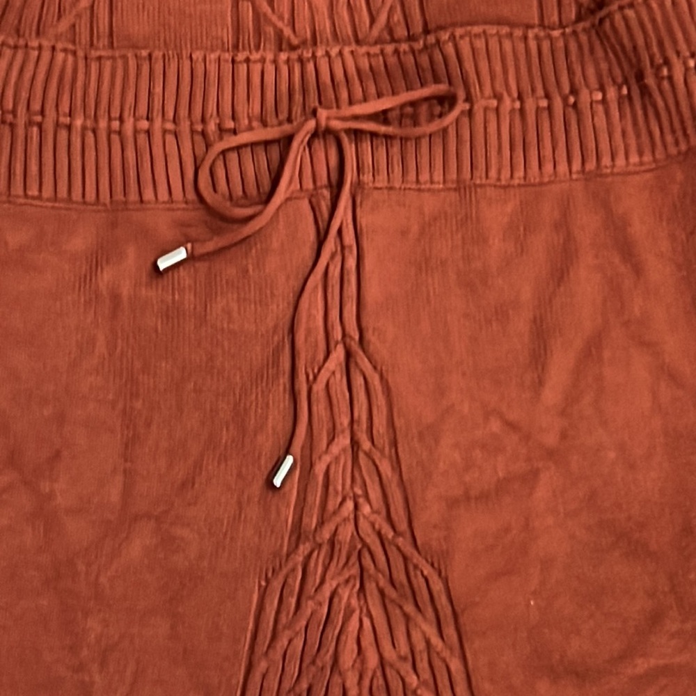 Free people sweater dress with cut out - Picture 8 of 15